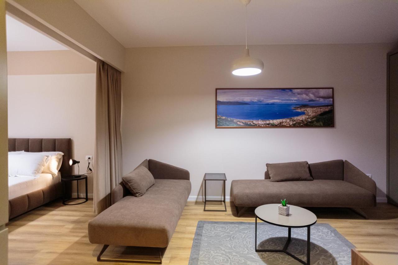 Porta Apartament Vlore Luaran gambar
