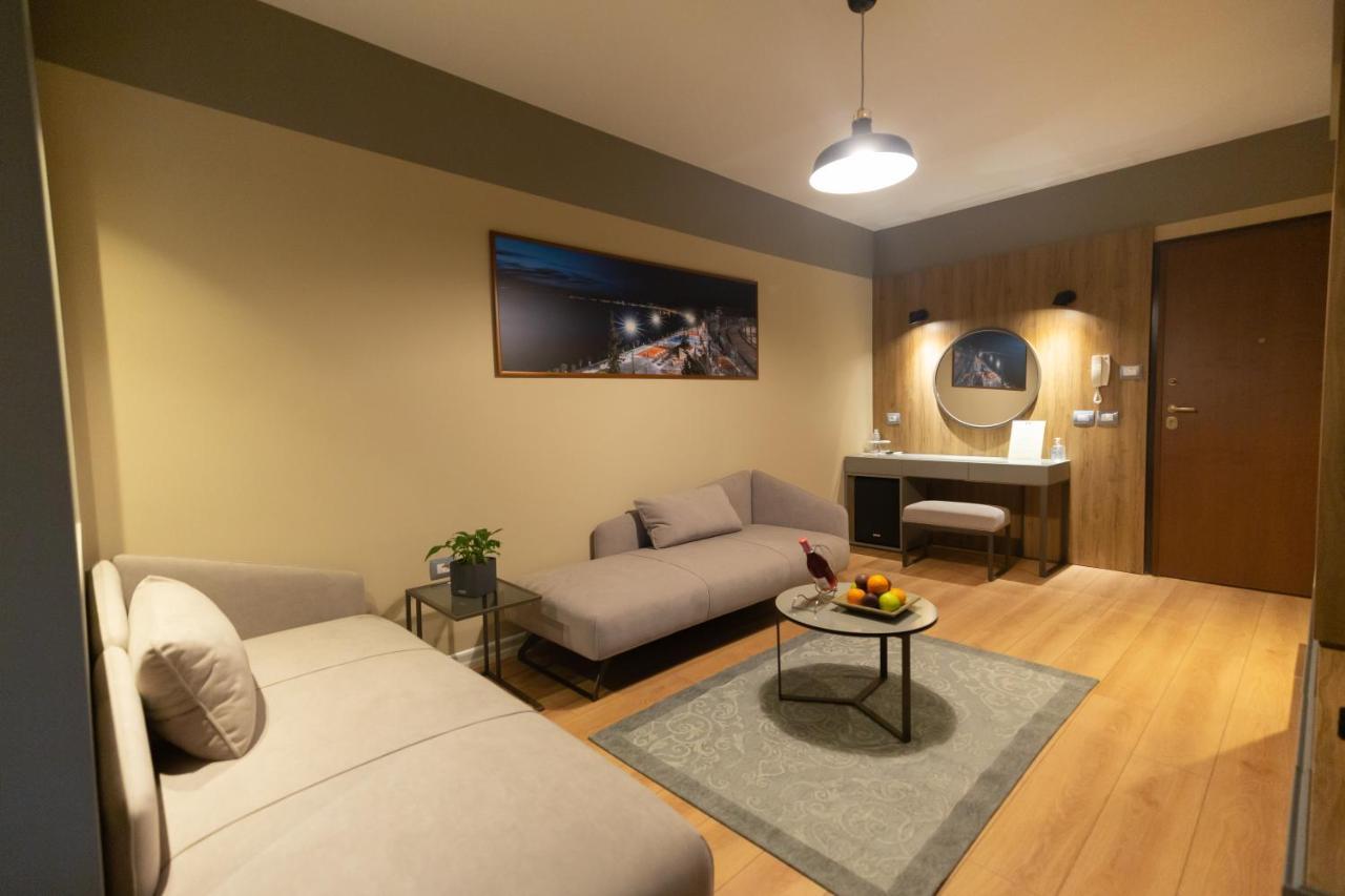 Porta Apartament Vlore Luaran gambar